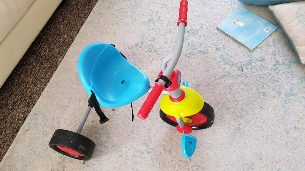 smyths bumbo
